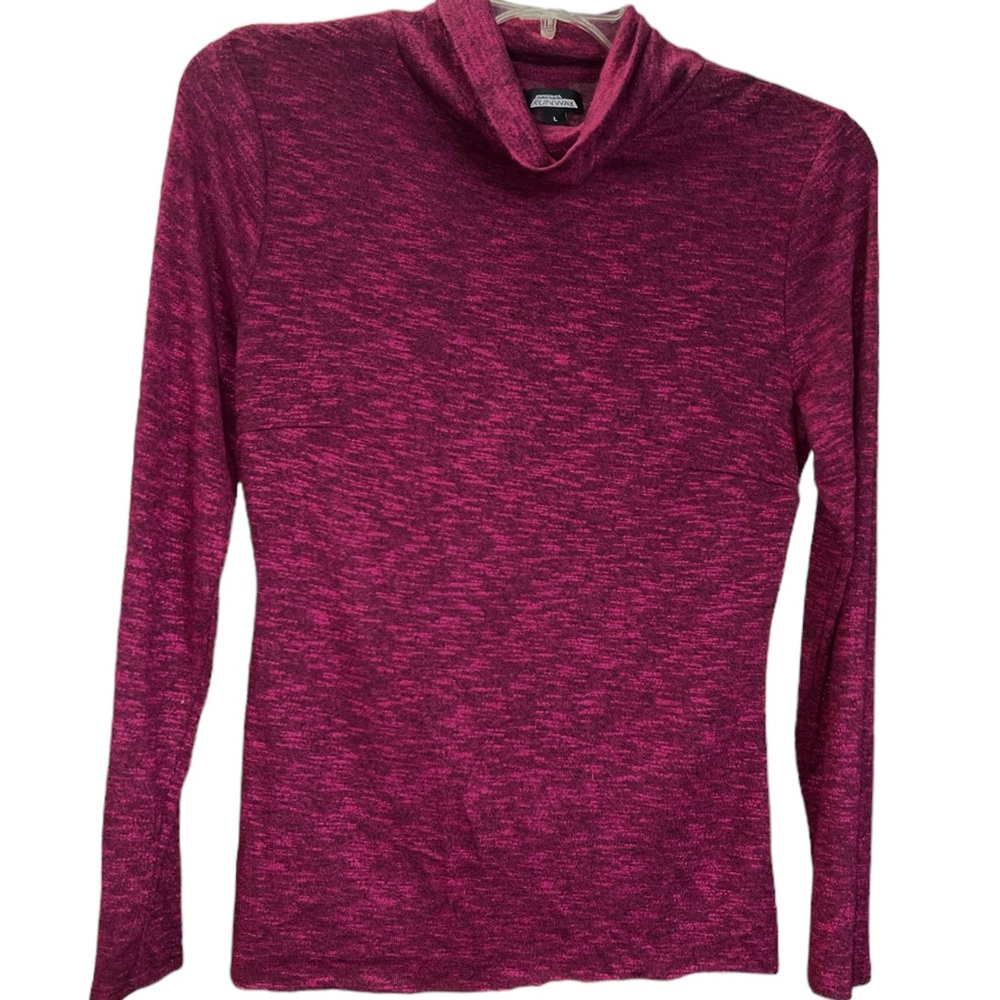 Project Runway. EUC weathered dark pink and black sweater. Size large